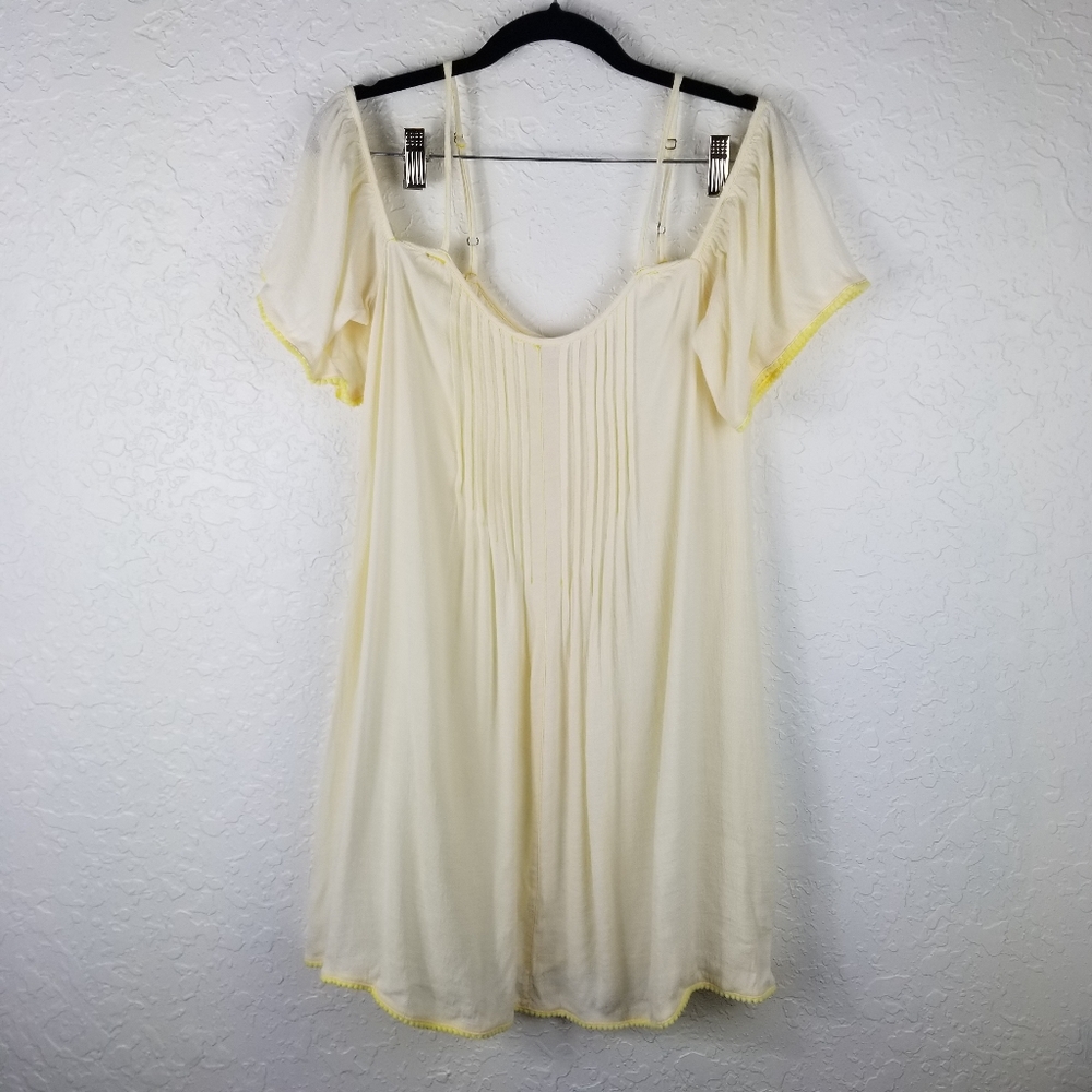bishop + young Cream tunic top off the shoulder S